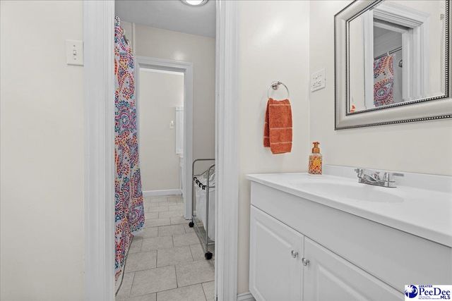 2019 Cale Yarborough Hwy, Timmonsville, SC 29161