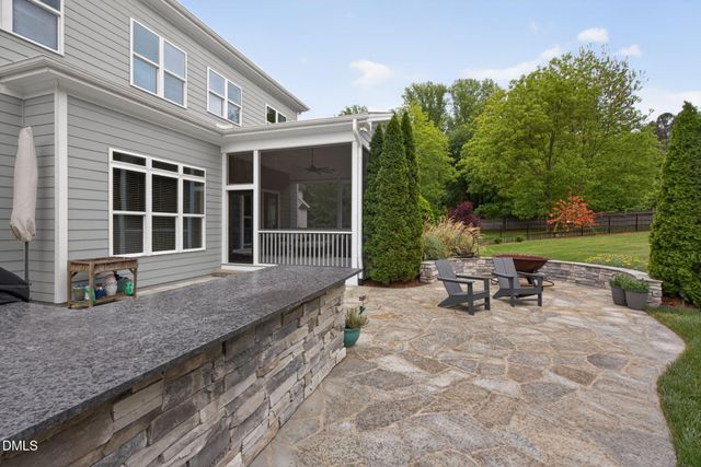 6901 Ray Family Farm Court, Raleigh, NC 27613