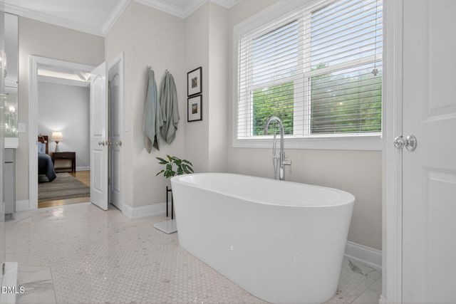 6901 Ray Family Farm Court, Raleigh, NC 27613