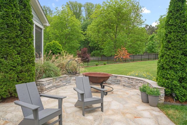 6901 Ray Family Farm Court, Raleigh, NC 27613