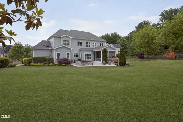 6901 Ray Family Farm Court, Raleigh, NC 27613