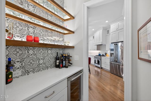 6901 Ray Family Farm Court, Raleigh, NC 27613