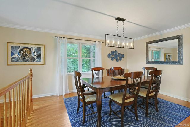 11 Lakeside Road, Mahopac, NY 10541