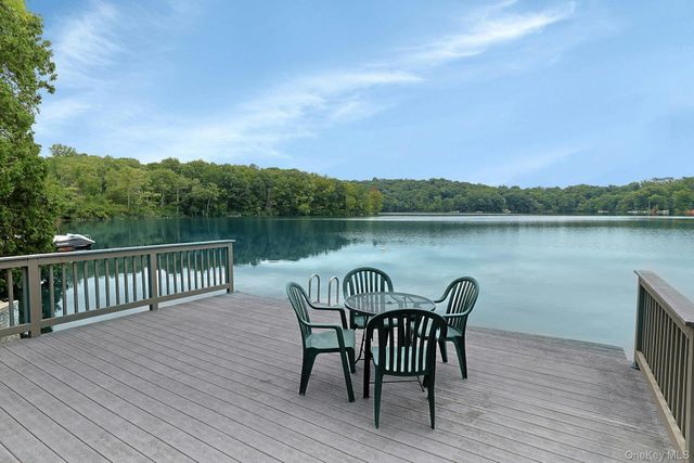 11 Lakeside Road, Mahopac, NY 10541