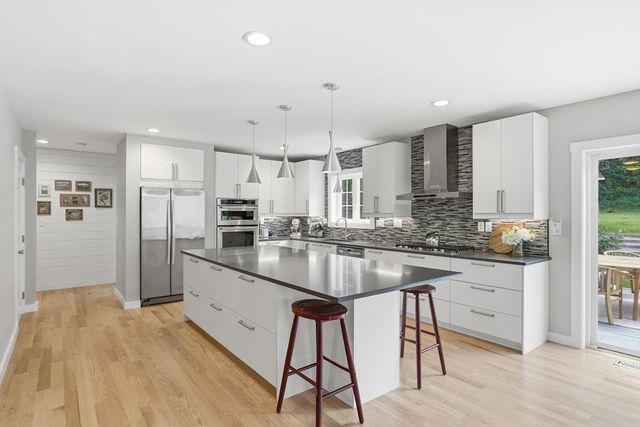 57 Berlin Rd, Bolton, MA 01740