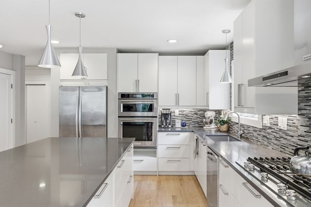 57 Berlin Rd, Bolton, MA 01740