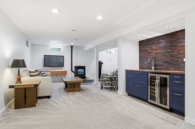57 Berlin Rd, Bolton, MA 01740