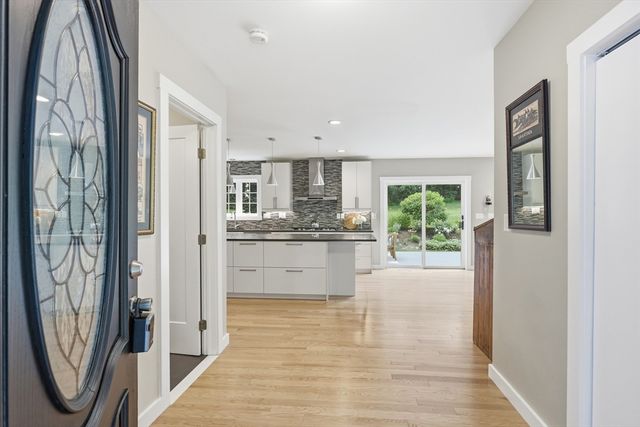 57 Berlin Rd, Bolton, MA 01740
