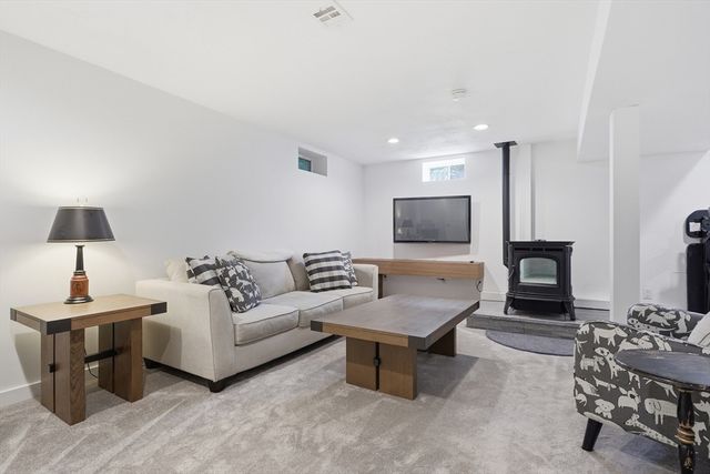57 Berlin Rd, Bolton, MA 01740