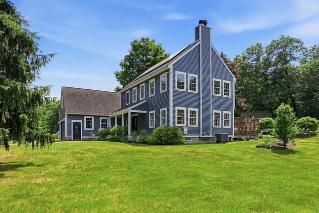 57 Berlin Rd, Bolton, MA 01740