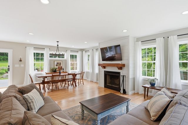 57 Berlin Rd, Bolton, MA 01740