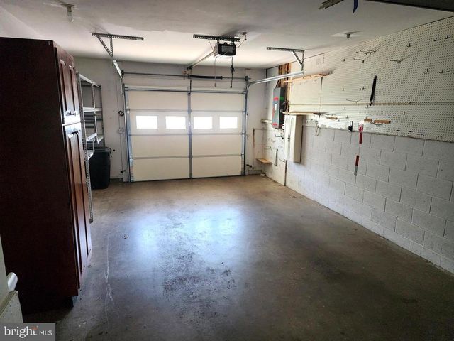 905 S MAIN ST, Lewistown, PA 17044