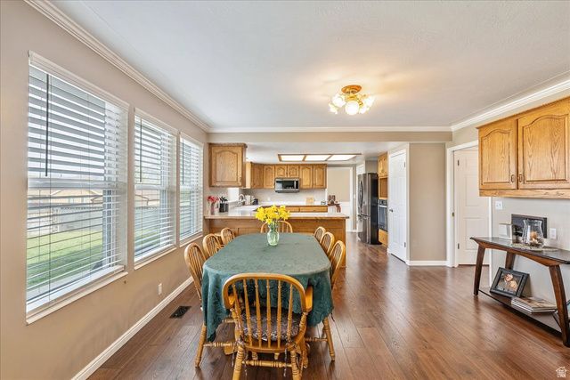 2486 W WINDING WAY, South Jordan, UT 84095