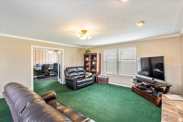 2486 W WINDING WAY, South Jordan, UT 84095