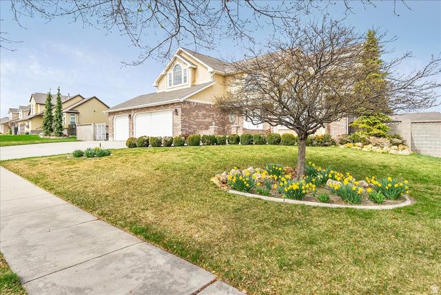 2486 W WINDING WAY, South Jordan, UT 84095