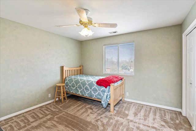 2486 W WINDING WAY, South Jordan, UT 84095