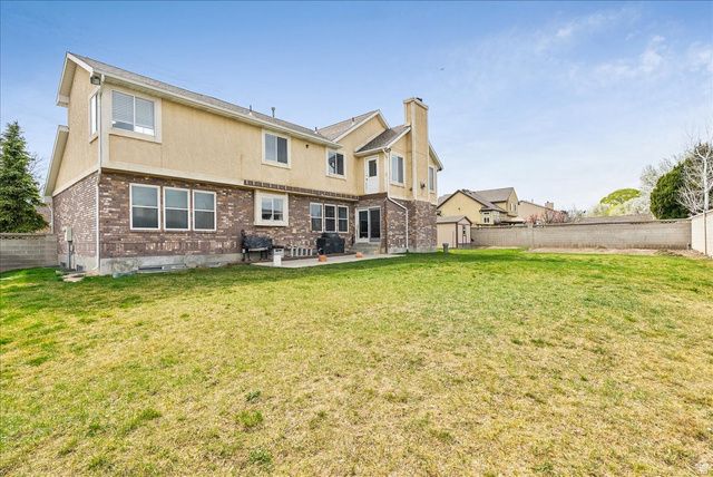 2486 W WINDING WAY, South Jordan, UT 84095