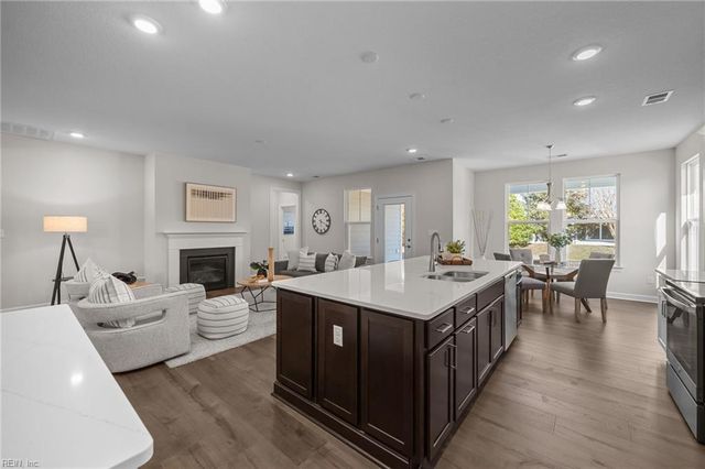 142 Quarter Horse LOOP, Hertford, NC 27944