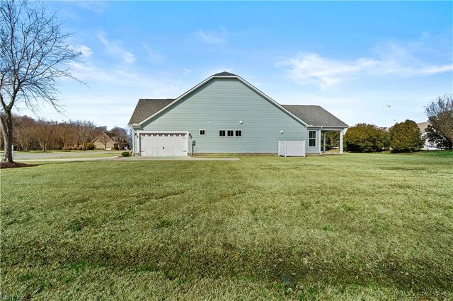 142 Quarter Horse LOOP, Hertford, NC 27944