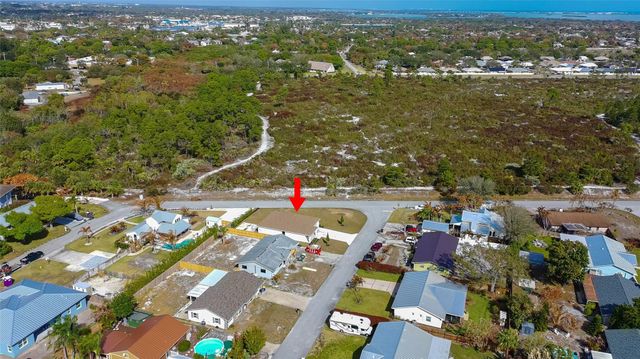 5048 SE Alicia Street, Stuart, FL 34997