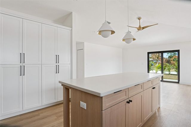 5048 SE Alicia Street, Stuart, FL 34997