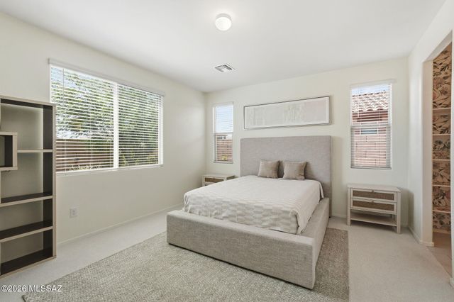 7806 S Enchanted Spring Drive, Tucson, AZ 85757
