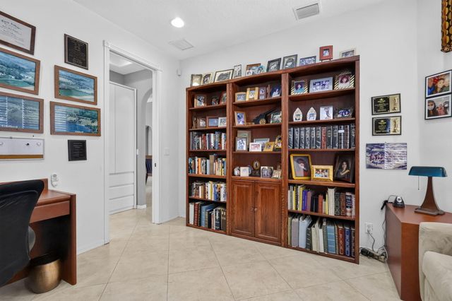 7067 VENETO Drive, Boynton Beach, FL 33437