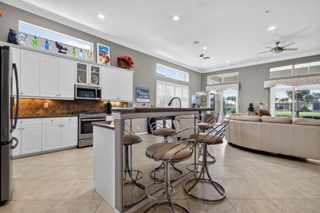 7067 VENETO Drive, Boynton Beach, FL 33437