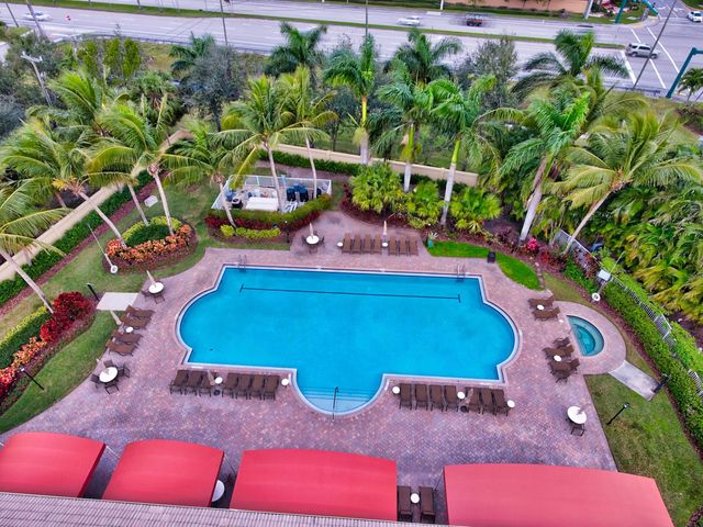 7067 VENETO Drive, Boynton Beach, FL 33437