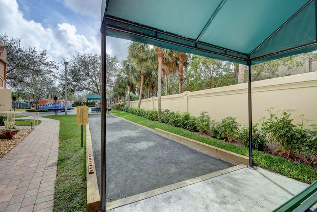 7067 VENETO Drive, Boynton Beach, FL 33437