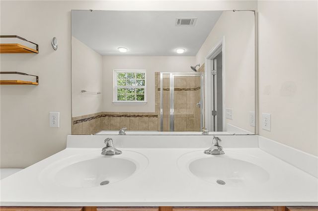 132 Hamilton Court, Easley, SC 29642