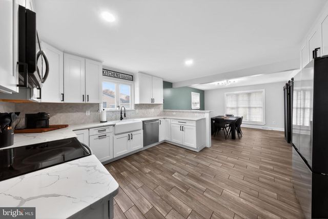 115 E COOK AVE, Smyrna, DE 19977