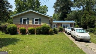 114 Hickory Drive SW, Milledgeville, GA 31061