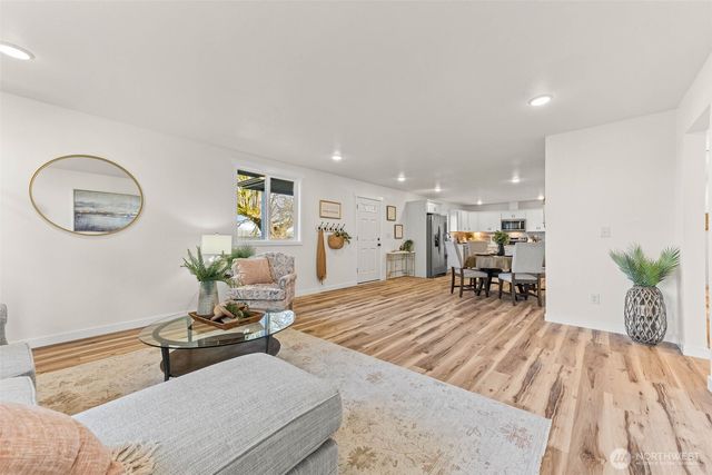 40 Hiram Hall Road, Montesano, WA 98563