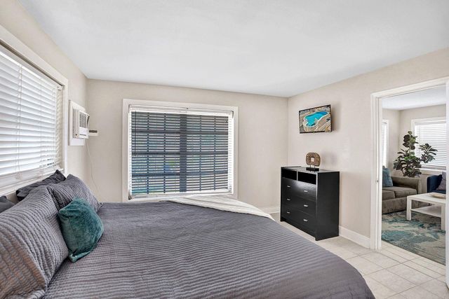 3226 NE 12th Street 7, Pompano Beach, FL 33062