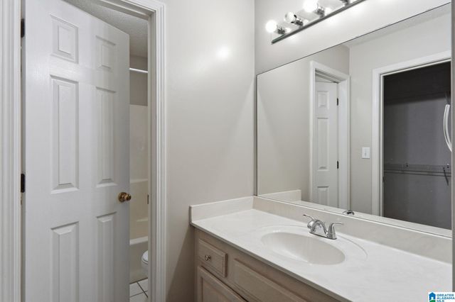 6031 RUSSET MEADOWS DRIVE, Birmingham, AL 35244
