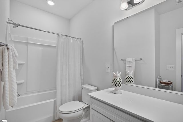 133 Ridgeline Row, Central, SC 29630