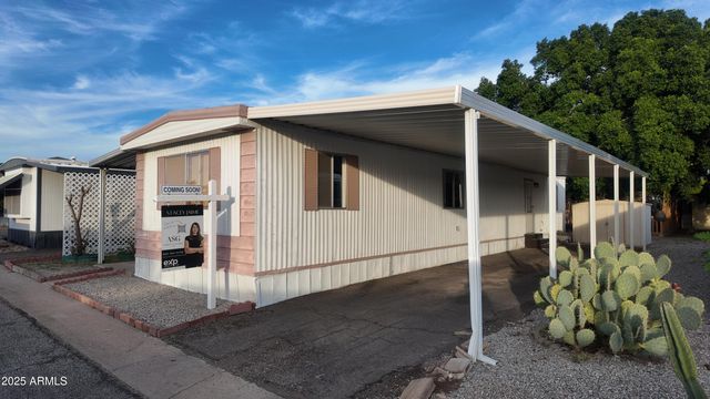 4800 W Ocotillo Road 105, Glendale, AZ 85301