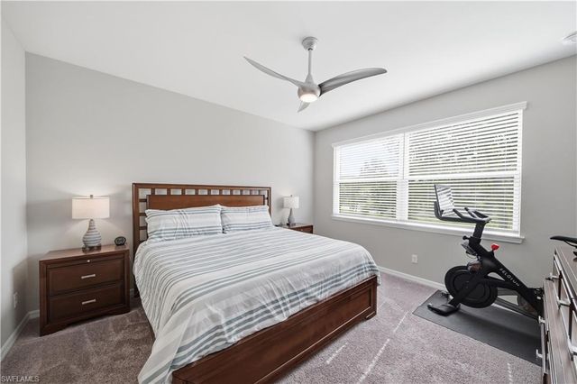 9394 Pocida CT 101, Naples, FL 34119