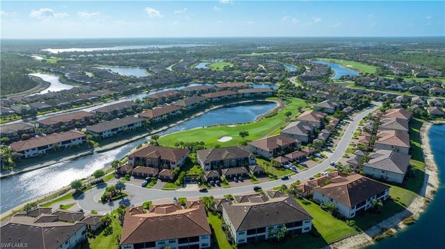 9394 Pocida CT 101, Naples, FL 34119