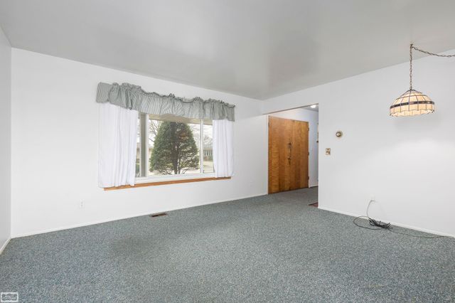 14614 Fina Drive, Warren, MI 48088