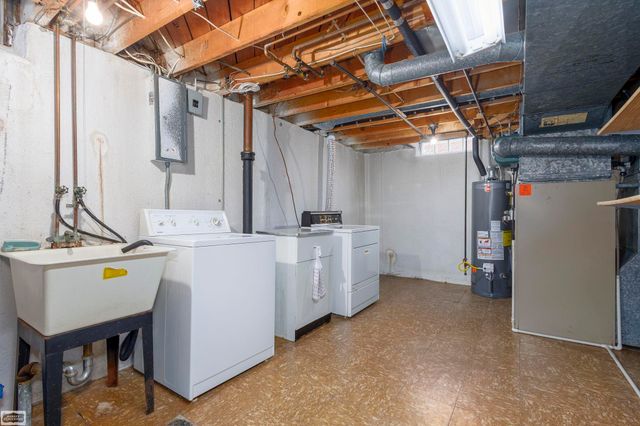 14614 Fina Drive, Warren, MI 48088