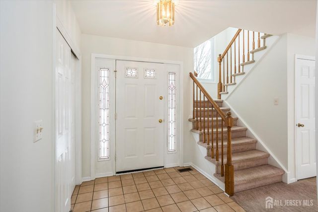 4 Updike Avenue, Hillsborough, NJ 08844