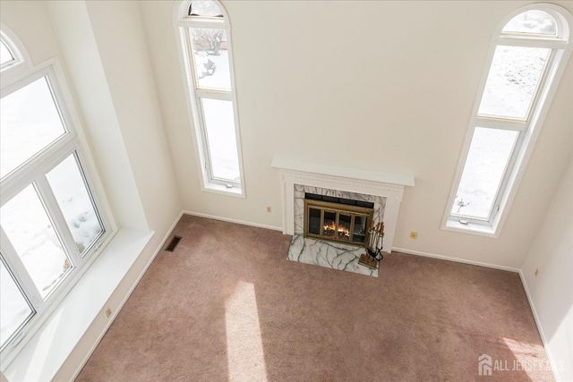 4 Updike Avenue, Hillsborough, NJ 08844