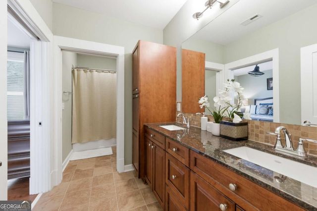 117 S Bay Road 402, Eatonton, GA 31024