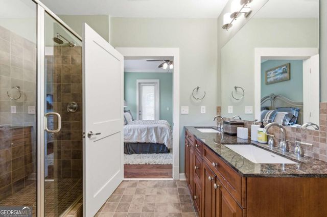 117 S Bay Road 402, Eatonton, GA 31024