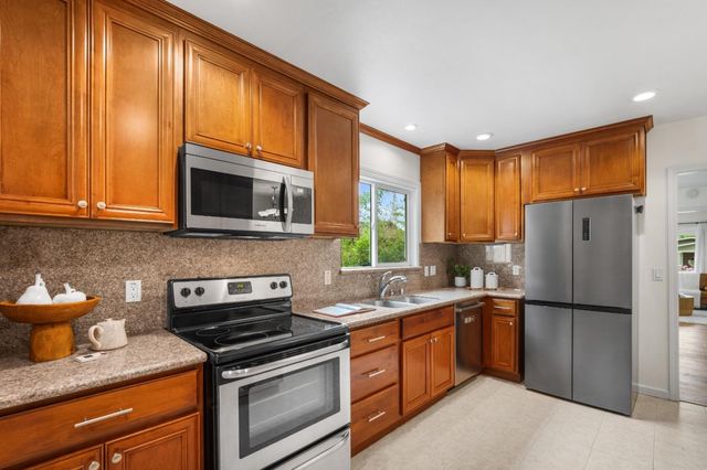 484 N 17th Street, San Jose, CA 95112