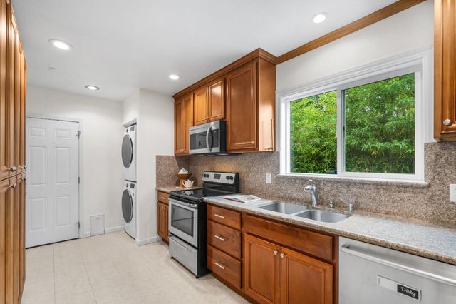 484 N 17th Street, San Jose, CA 95112