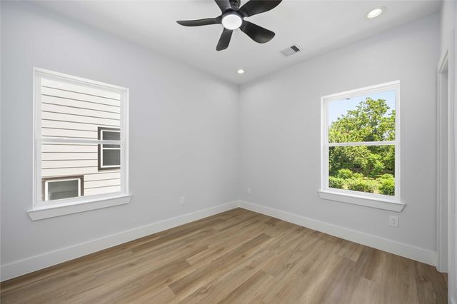 4138 Larkspur Street A, Houston, TX 77051