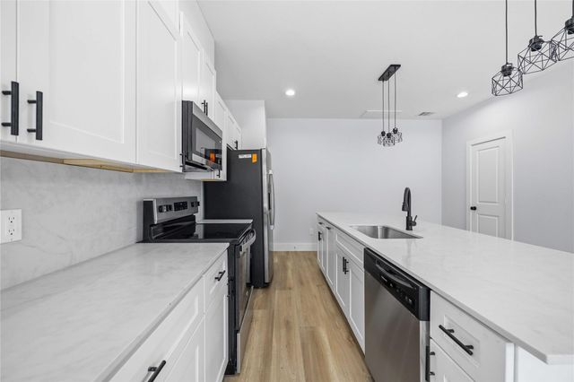4138 Larkspur Street A, Houston, TX 77051